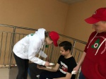 Мастер-класс  "Помощь при травмах" провели студенты Свердловского областного медицинского колледжа