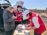 Волонтеры СОМК и Красного Креста активно помогают погорельцам
